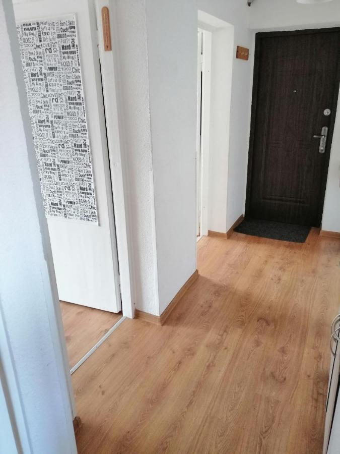 Wygodny Apartament Blisko Morza Lokciowe Exterior photo
