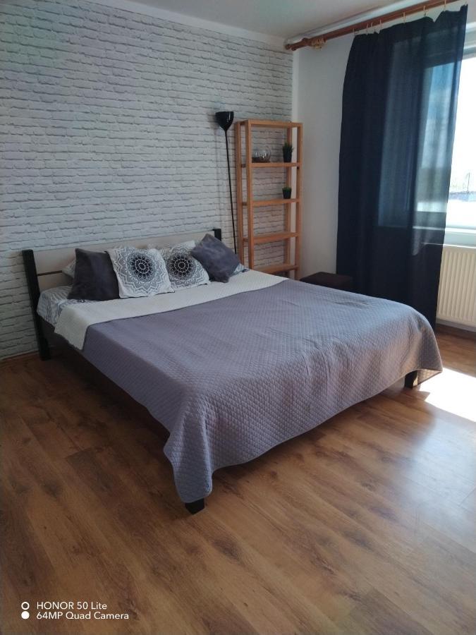 Wygodny Apartament Blisko Morza Lokciowe Exterior photo
